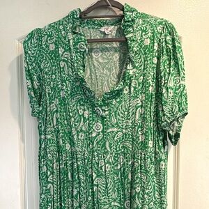 crown & ivy Green and White Printed Midi Dress